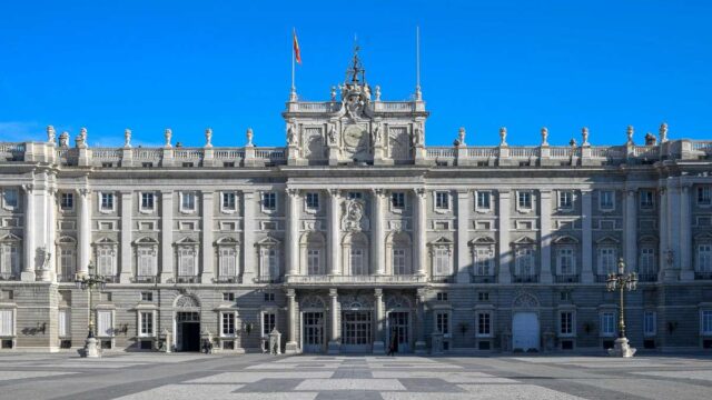 visita-guiada-palacio-real-de-madrid